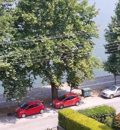 Apartment με θέα λίμνη Kastoria