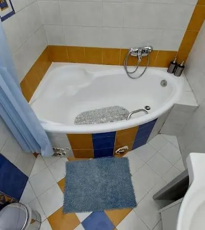 Apartment με θέα λίμνη